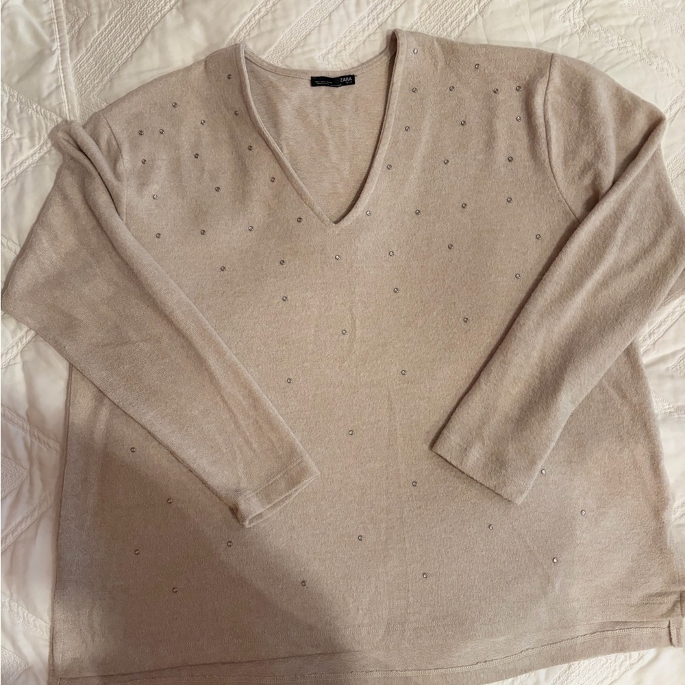 Chico's Light Beige V-Neck Sweater